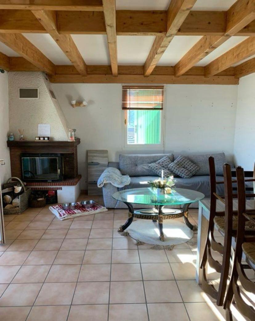 Maison De Montagne Au Bord Du Lac Le Sauze-du-lac Esterno foto